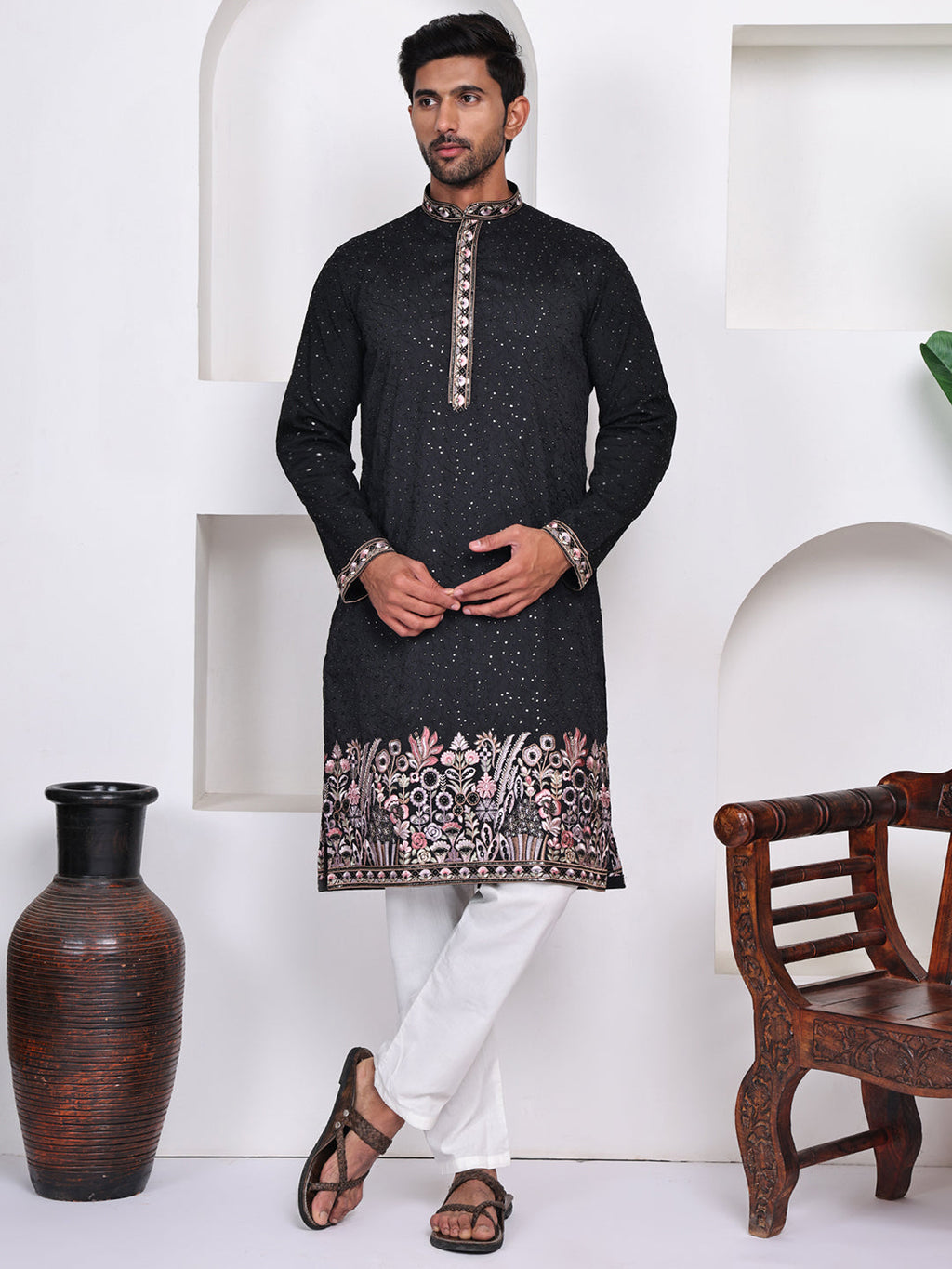 Men Black Embroidered Thread Work Straight Kurta