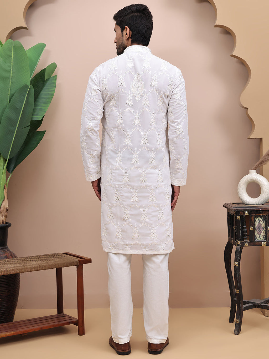 Men Cream Ethnic Motifs Embroidered Chikankari Georgette Kurta