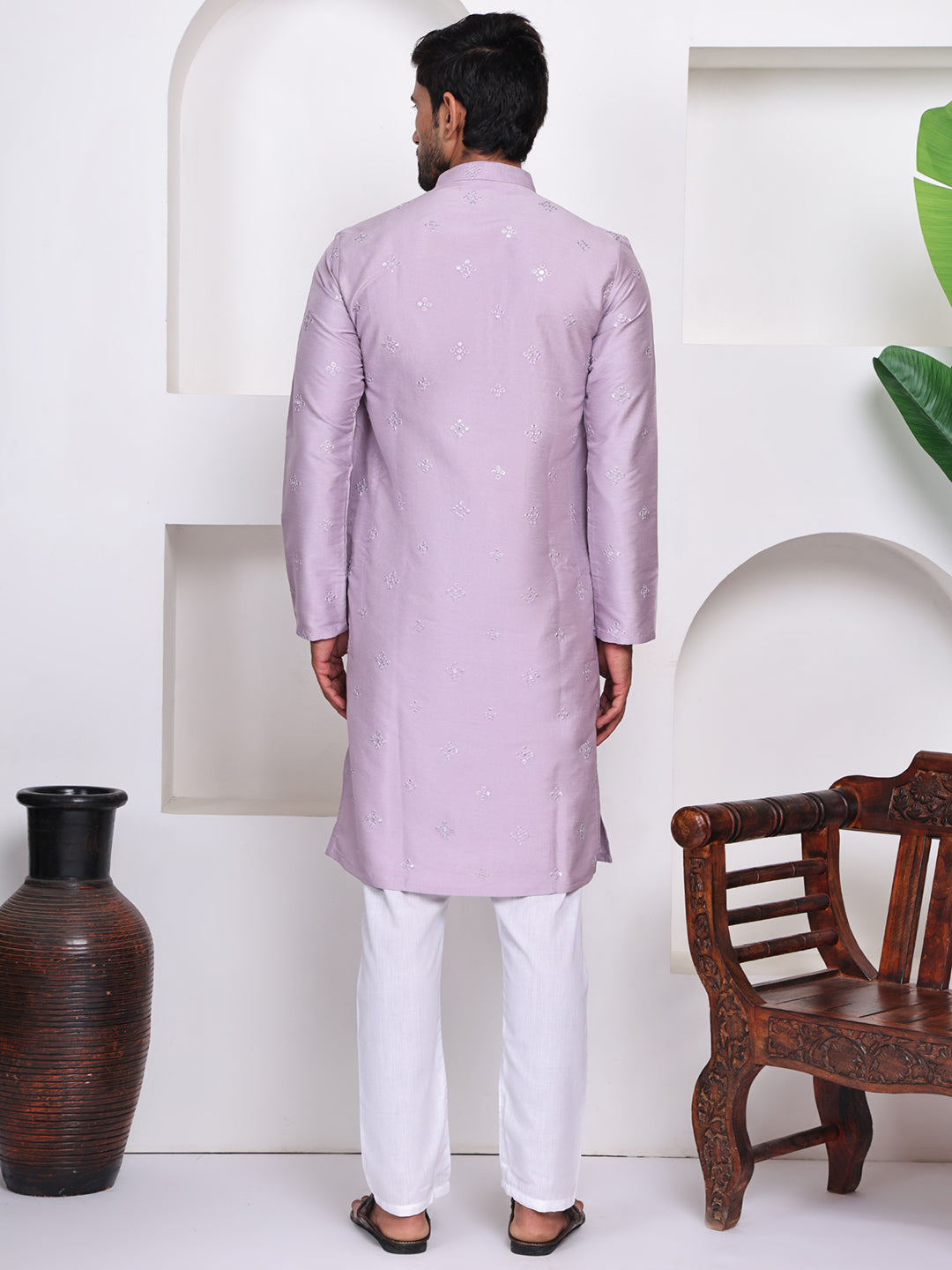 Lavender Geometric Embroidered Mandarin Collar Gotta Patti A-Line Kurta