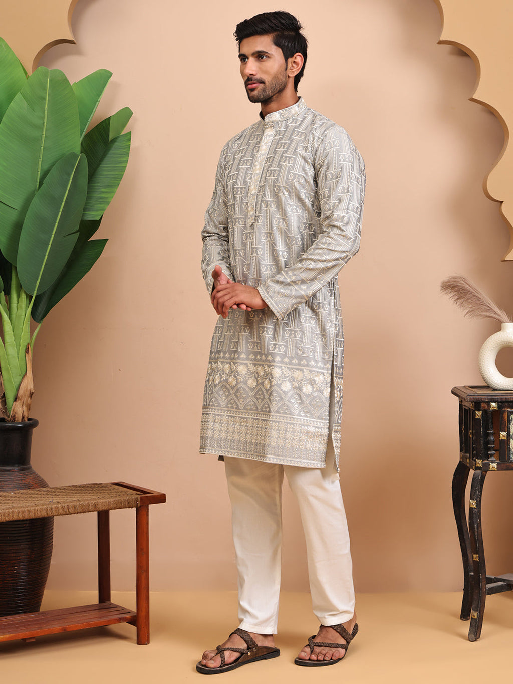 Men Grey Geometric Embroidered Thread Work Kurta