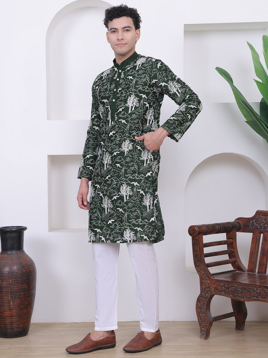 Men Mehndi green Ethnic Motifs Embroidered Kurta