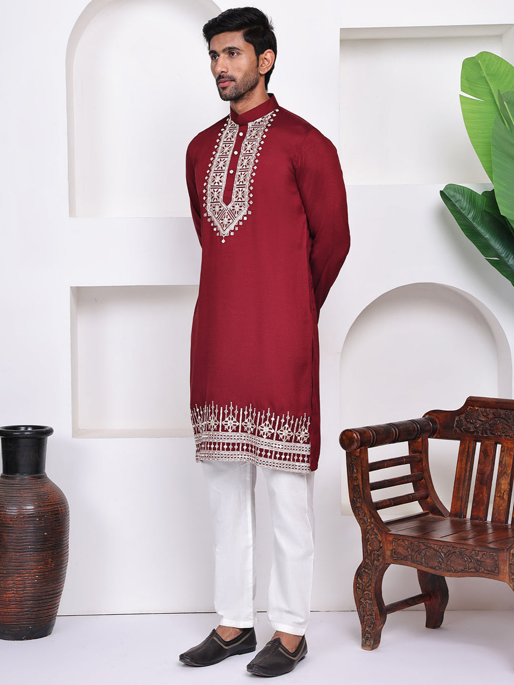 Men Red Ethnic Motifs Embroidered Festive Straight Kurta