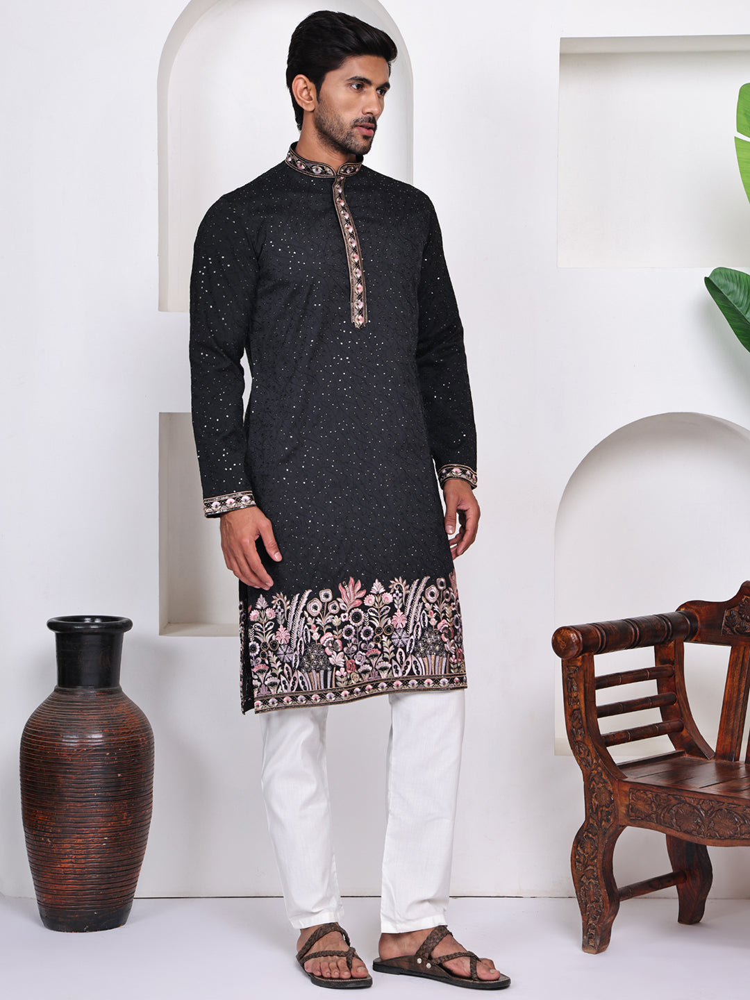 Men Black Embroidered Thread Work Straight Kurta