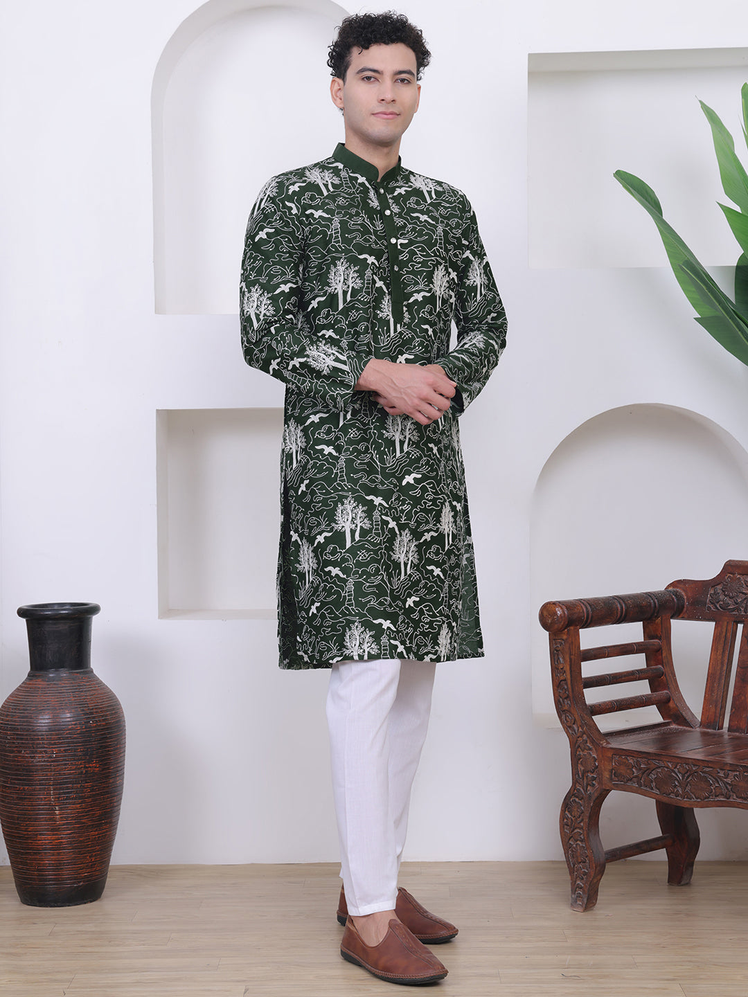 Men Mehndi green Ethnic Motifs Embroidered Kurta