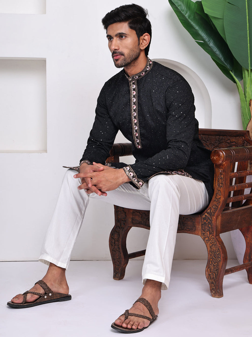 Men Black Embroidered Thread Work Straight Kurta