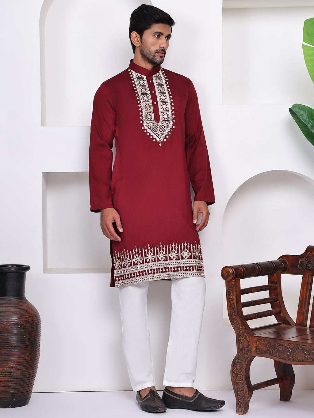 Men Red Ethnic Motifs Embroidered Festive Straight Kurta